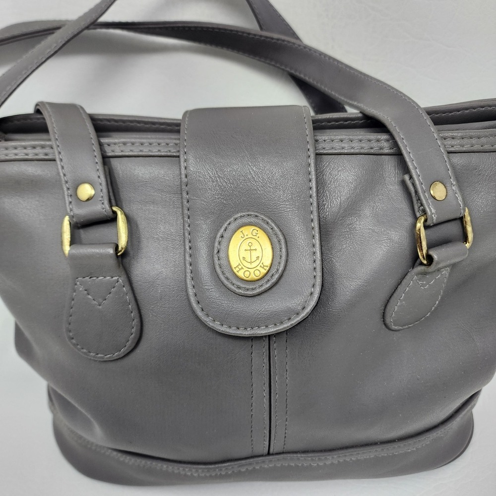 Vtg JG Hook Grey Faux Leather Shoulder Bag w Matching Pouch Key Ring Neutral - Picture 2 of 16